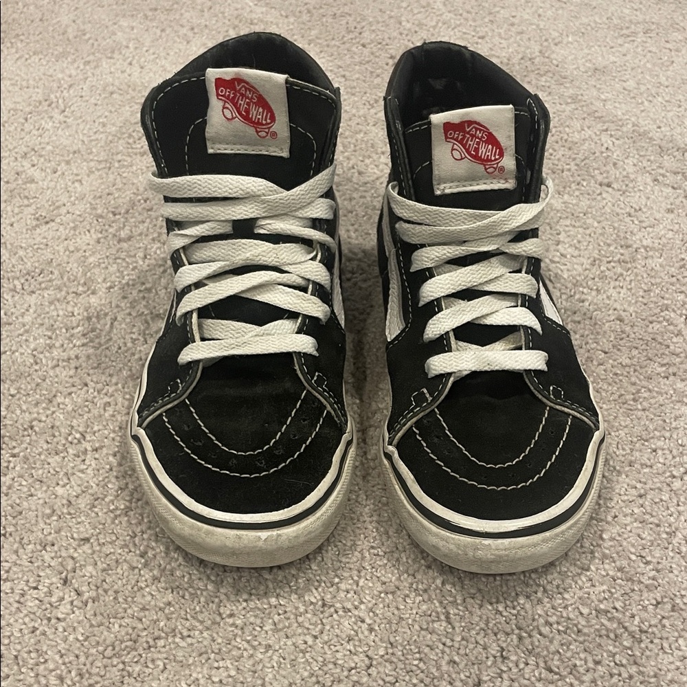 Vans Kids size 3 Black & White High-Top Skate Sneakers